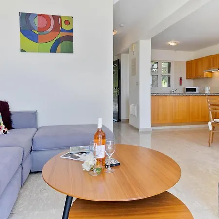 Charming Junior Polemi, In The Heart Of Aphrodite Hills Villa Kouklia