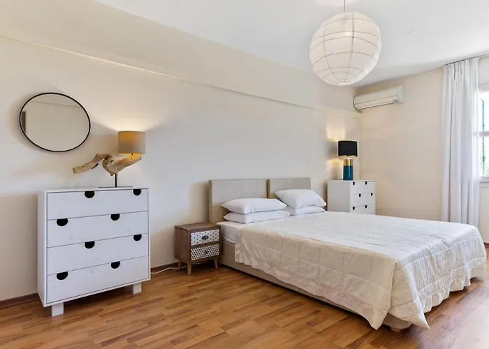 Charming Junior Polemi, In The Heart Of Aphrodite Hills