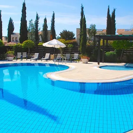 Villa Charming Junior Polemi, In The Heart Of Aphrodite Hills *