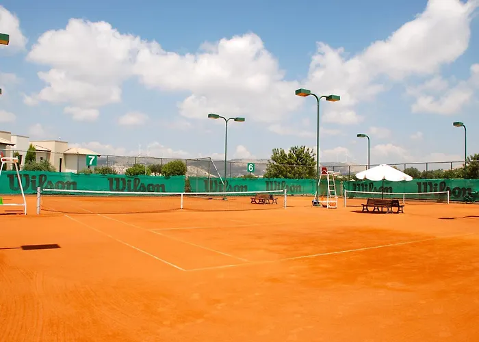 Charming Junior Polemi, In The Heart Of Aphrodite Hills Villa